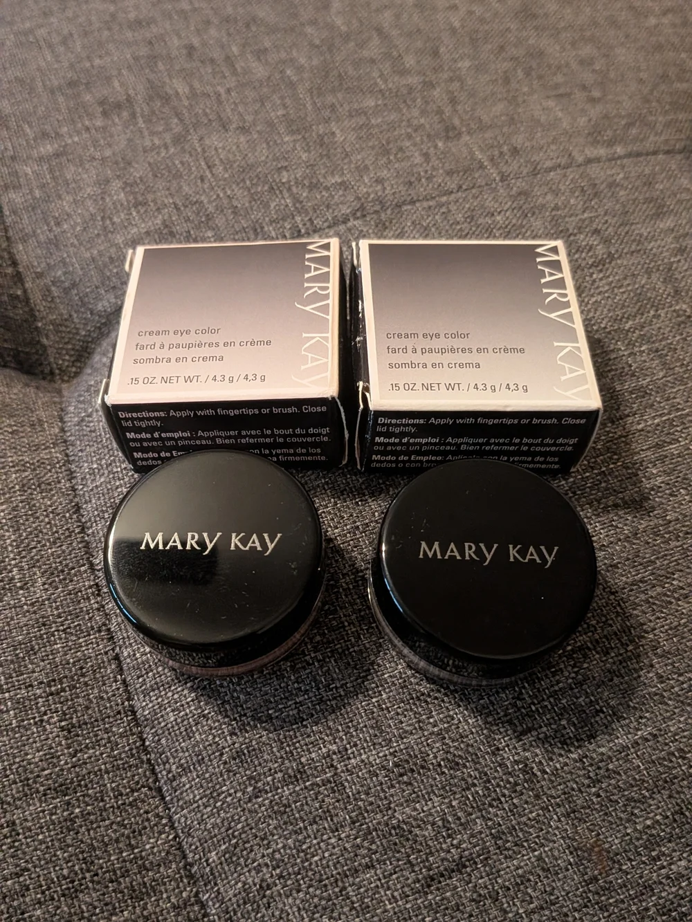 Mary Kay Apricot Twist & Glacier Gray Cream Eyeshadow Duo | Vintage Gold Silver